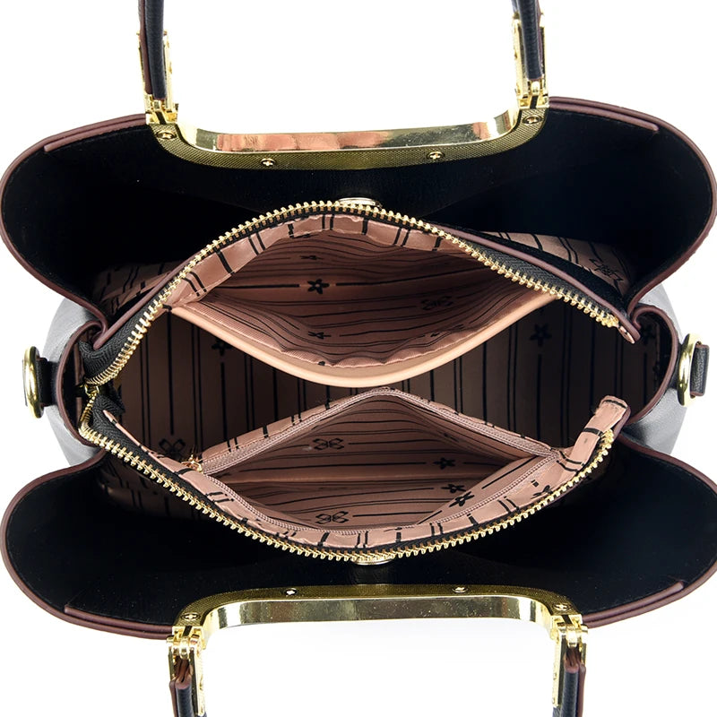 Handväska för dam - läder öppnad