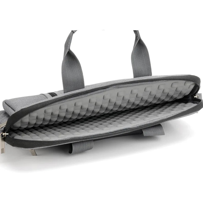 Laptopväska - flera storlekar öppnad grå